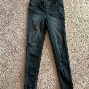Girls size 10. Black stretchy jeans.